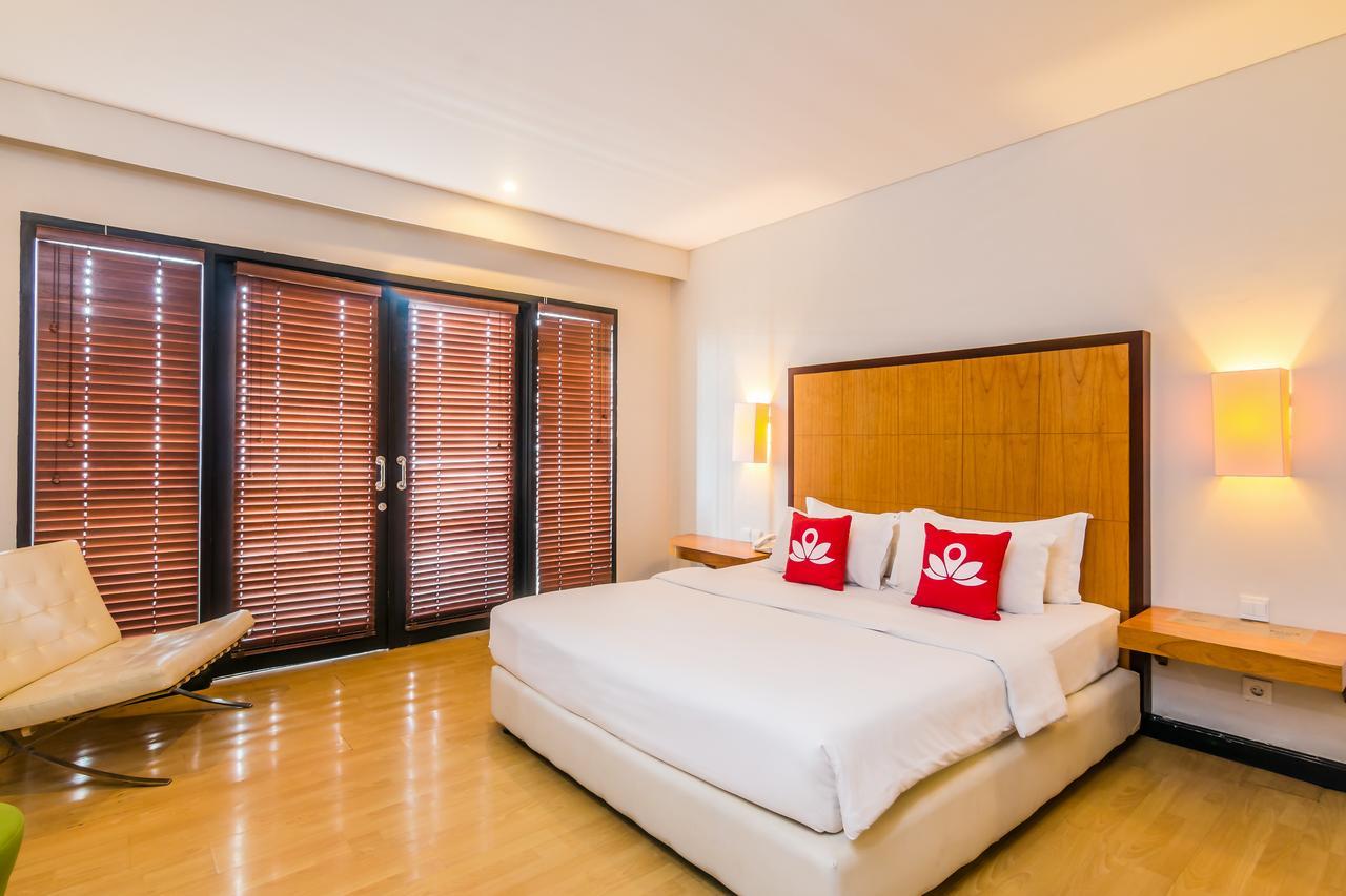 Zen Rooms Kuta Beach Poppies Lane Bagian luar foto