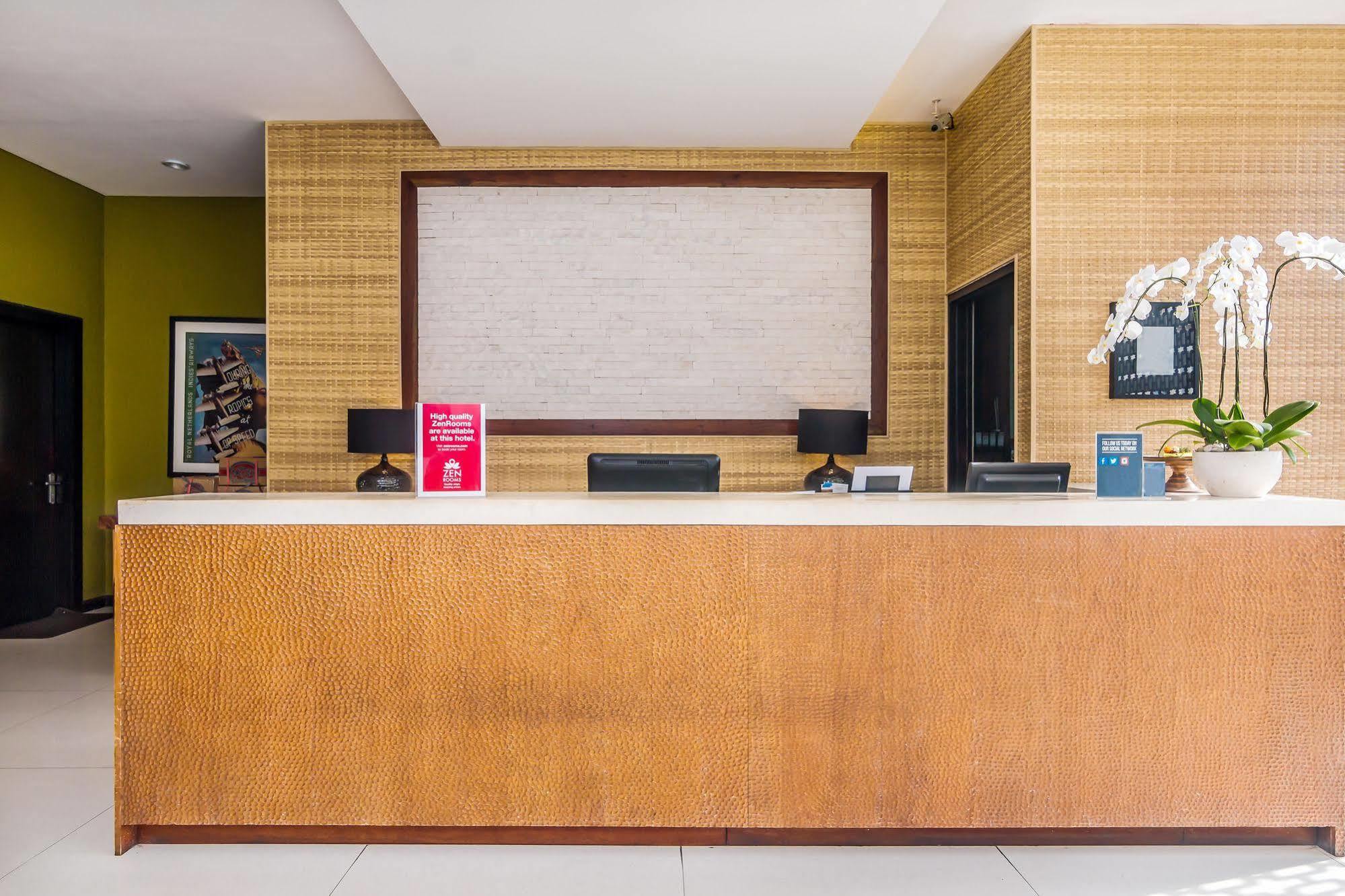 Zen Rooms Kuta Beach Poppies Lane Bagian luar foto
