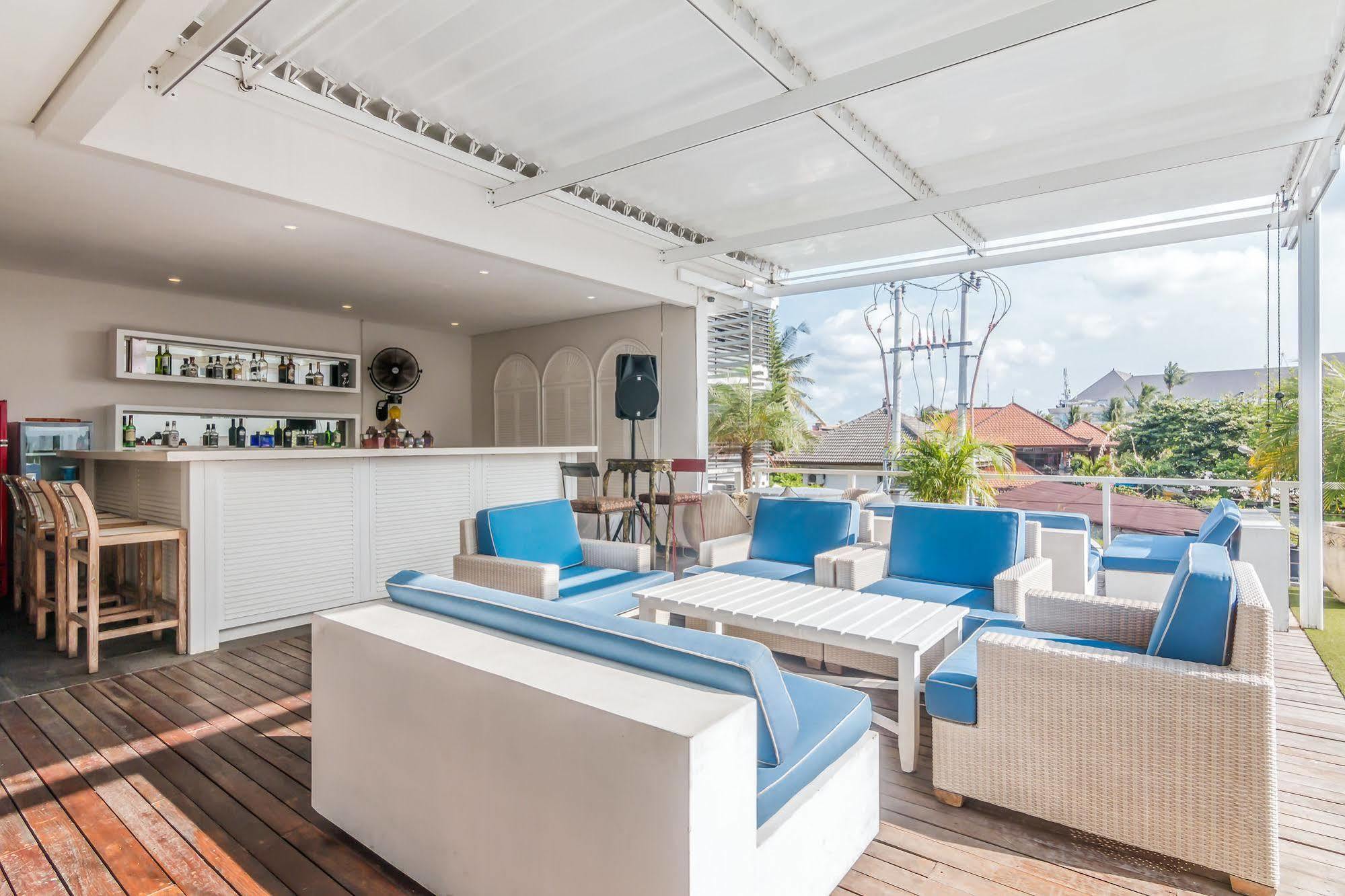 Zen Rooms Kuta Beach Poppies Lane Bagian luar foto